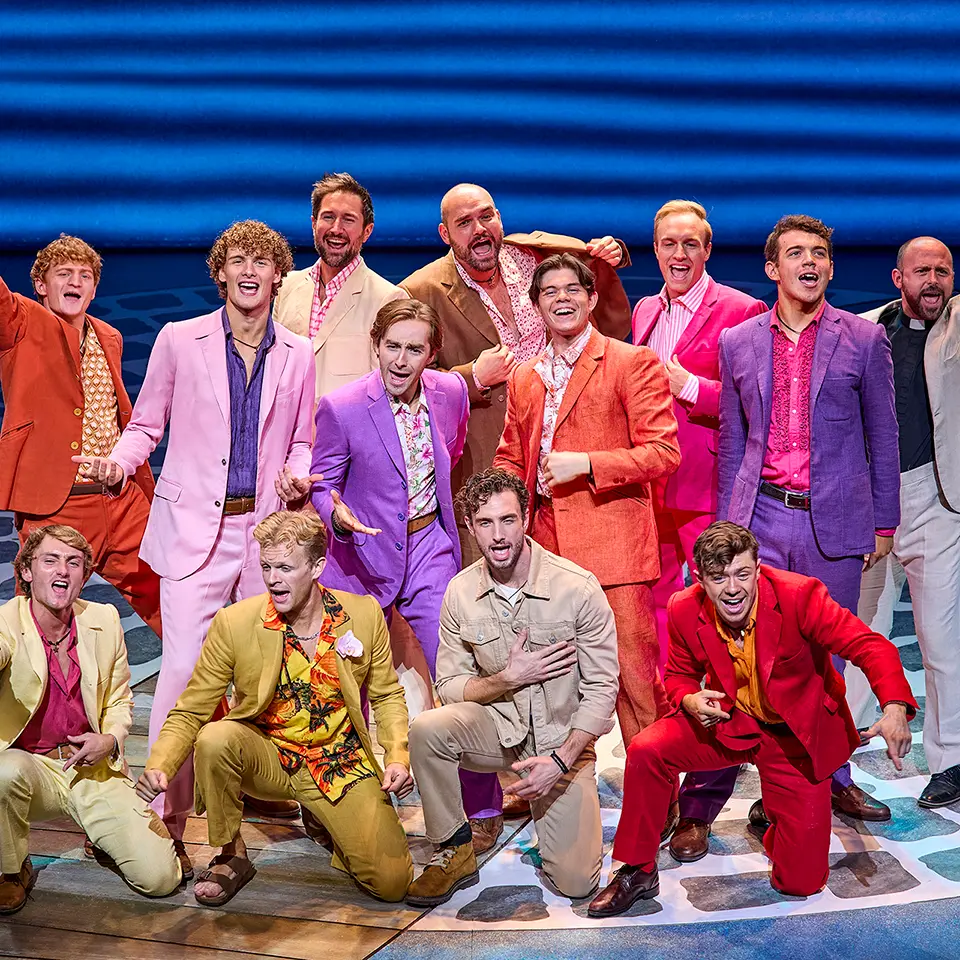 MAMMA MIA! London 2024 - 2025 cast. Photo by Brinkhoff/Mögenburg