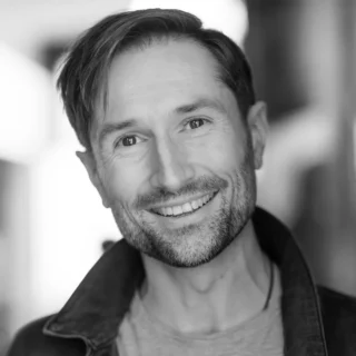 Tom Parsons, Ensemble, MAMMA MIA! 2024-25 London Cast