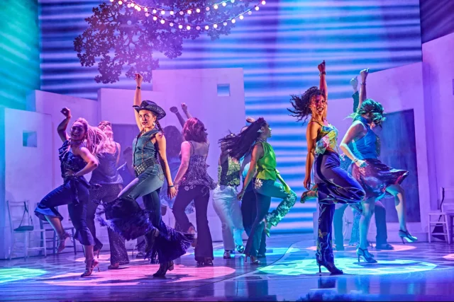 MAMMA MIA! London 2025 - 2026 cast. Photography by Brinkhoff/Mögenburg