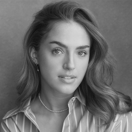 Sarah McFarlane, Ensemble MAMMA MIA! International Tour 2025 - 2026 cast member.