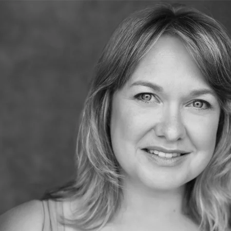 Laura Medforth as Rosie - London Cast 20262/27