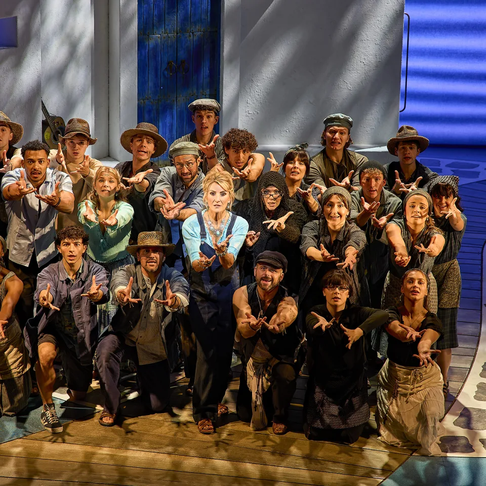 MAMMA MIA! London 2026 - 2027 cast thumbnail. Photography by Brinkhoff/Mögenburg